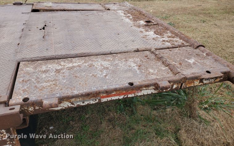 image for item DI5009 1980 Landoll Hauloll 316-45 tilt deck equipment trailer