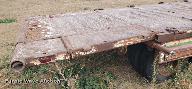 image for item DI5009 1980 Landoll Hauloll 316-45 tilt deck equipment trailer