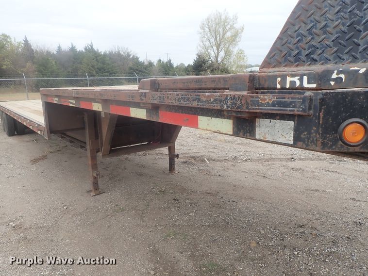 image for item DI7265 2005 Trailmaster drop deck equipment trailer