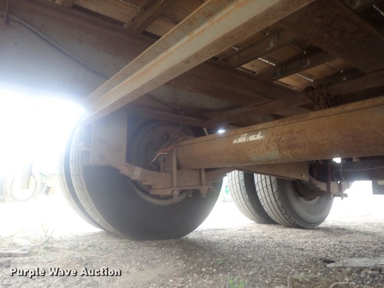 image for item DI7265 2005 Trailmaster drop deck equipment trailer