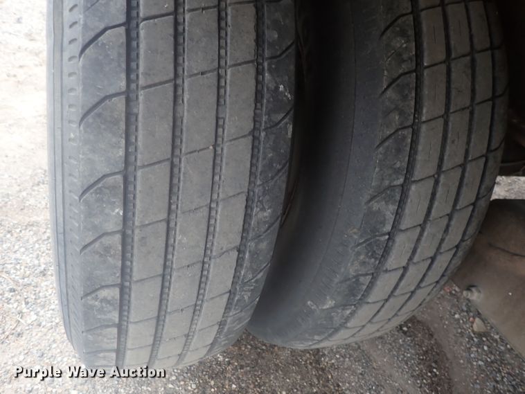 image for item DI7265 2005 Trailmaster drop deck equipment trailer