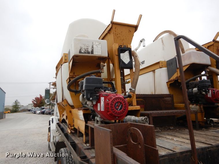 image for item DI8341 2000 Neville Built drop deck equipment trailer