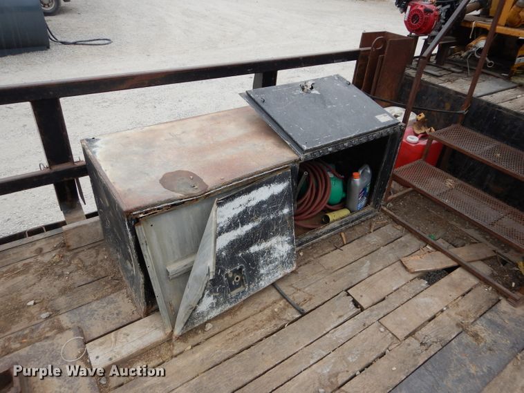 image for item DI8341 2000 Neville Built drop deck equipment trailer