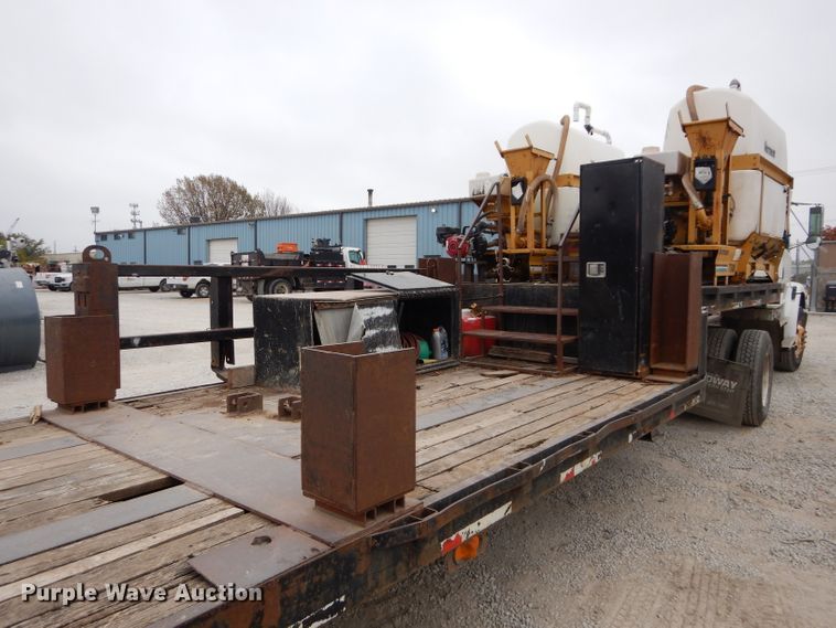 image for item DI8341 2000 Neville Built drop deck equipment trailer