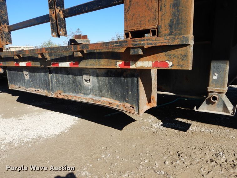 image for item DI8343 2000 Neville Built drop deck equipment trailer