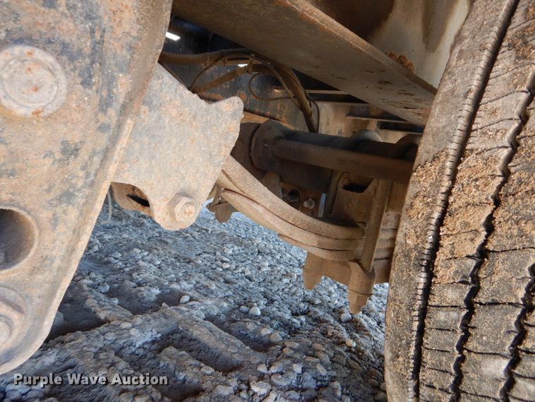 image for item DI8343 2000 Neville Built drop deck equipment trailer