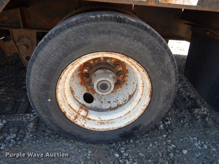 image for item DI8343 2000 Neville Built drop deck equipment trailer