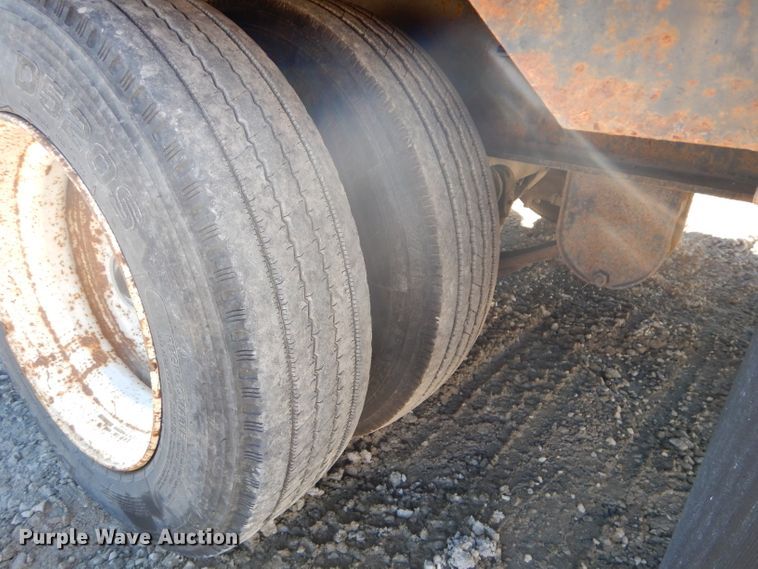 image for item DI8343 2000 Neville Built drop deck equipment trailer