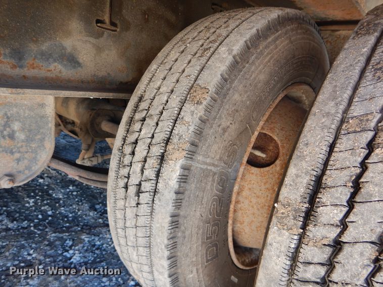 image for item DI8343 2000 Neville Built drop deck equipment trailer