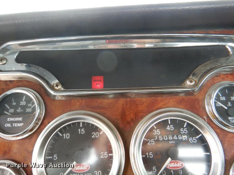 image for item DJ0253 2001 Peterbilt 379  roll off container truck