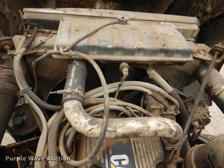 image for item DJ0253 2001 Peterbilt 379  roll off container truck