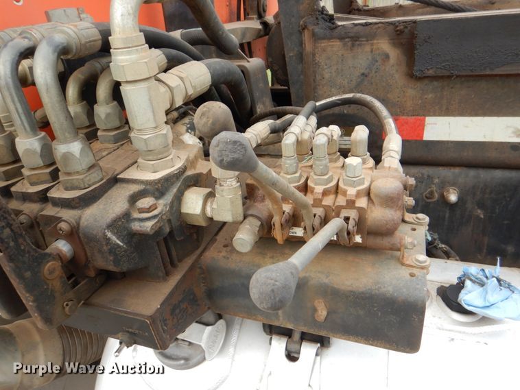 image for item DJ0253 2001 Peterbilt 379  roll off container truck