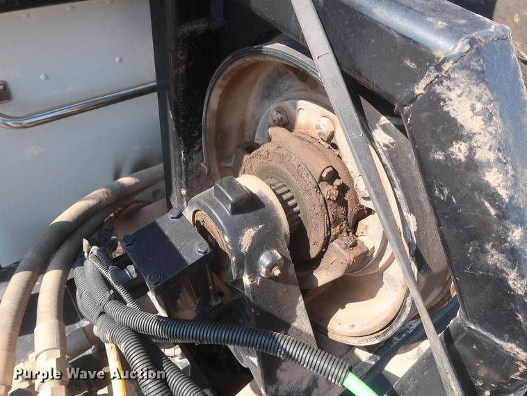 image for item DJ1752 2015 Peterbilt 389  semi truck