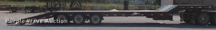 image for item DJ1753 2014 Viking VFD46R16F40T drop deck equipment trailer