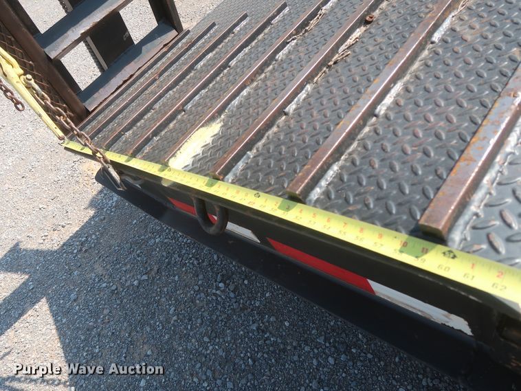 image for item DJ1753 2014 Viking VFD46R16F40T drop deck equipment trailer