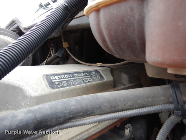 image for item DY9548 2007 Freightliner Century Class  semi truck