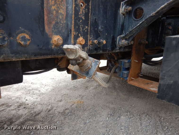 image for item DY9548 2007 Freightliner Century Class  semi truck