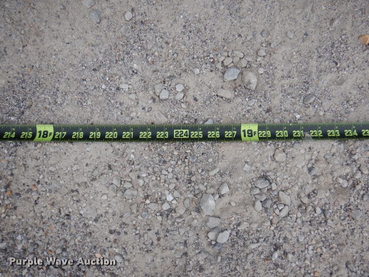 image for item DY9548 2007 Freightliner Century Class  semi truck