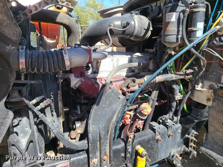 image for item EL9505 2010 Mack CHU semi truck