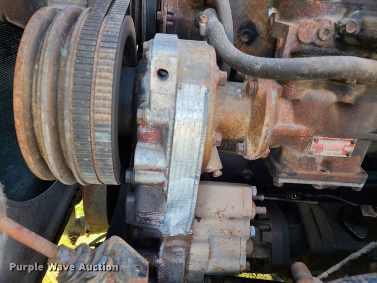 image for item EL9510 1986 Kenworth W900  semi truck