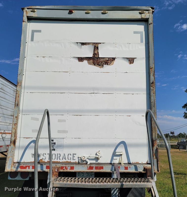 image for item ET9014 1971 Fruehauf FB9F240 dry van trailer