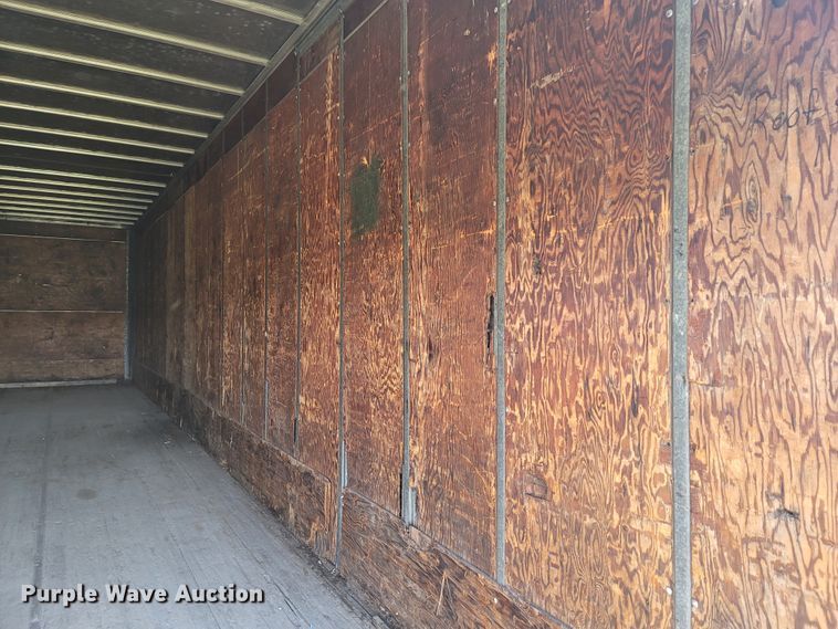 image for item ET9014 1971 Fruehauf FB9F240 dry van trailer