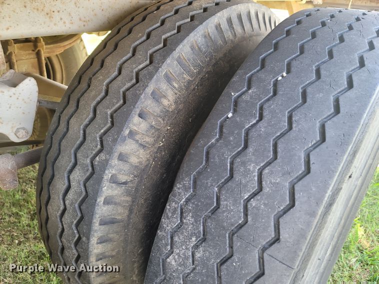 image for item ET9016 1972 Great Dane 730T44 dry van trailer