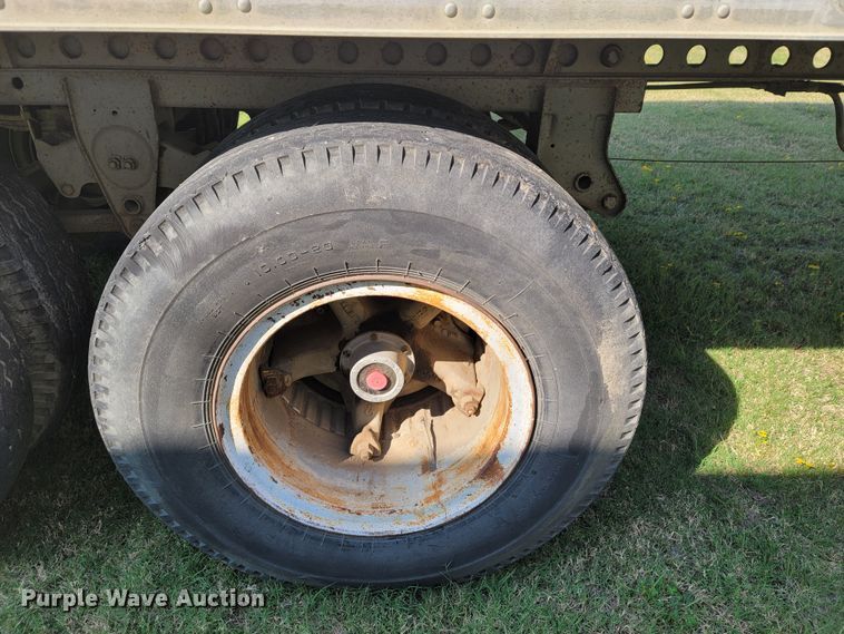 image for item ET9016 1972 Great Dane 730T44 dry van trailer