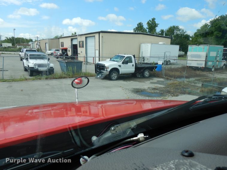 image for item FN9330 2009 Peterbilt 387  semi truck