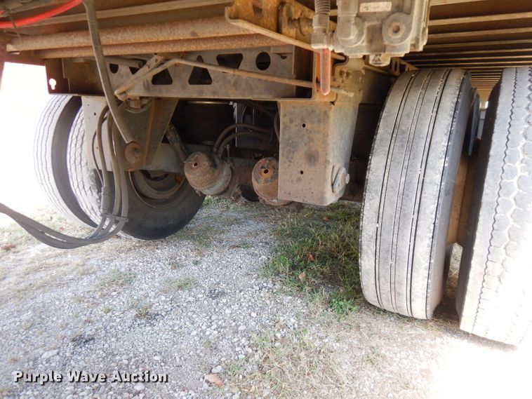 image for item FR9236 2007 Transmobile dry van trailer