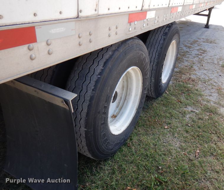 image for item FR9236 2007 Transmobile dry van trailer