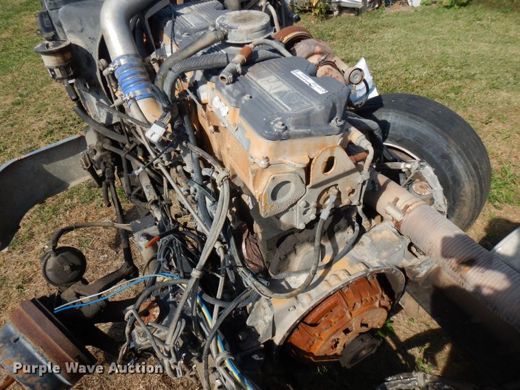 image for item FR9237 Caterpillar C15 Acert six cylinder diesel engine