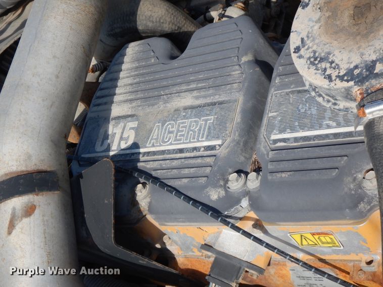 image for item FR9237 Caterpillar C15 Acert six cylinder diesel engine