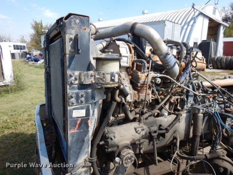 image for item FR9237 Caterpillar C15 Acert six cylinder diesel engine