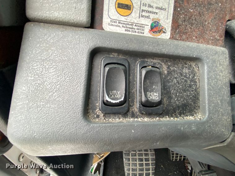 image for item HA9663 2012 Freightliner Columbia  glider kit semi truck