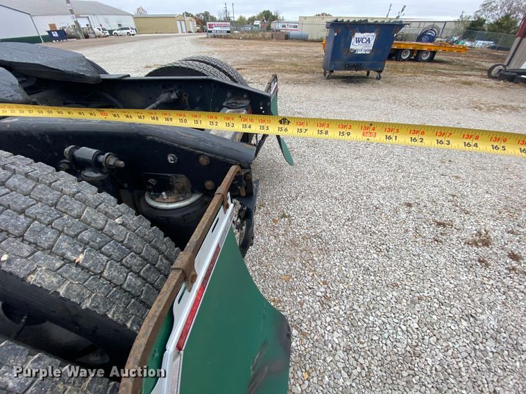 image for item HA9663 2012 Freightliner Columbia  glider kit semi truck