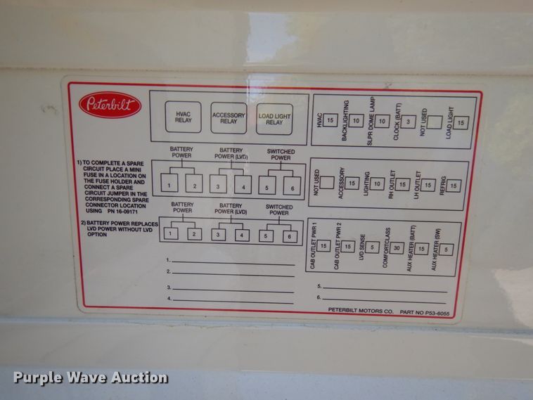 image for item HD9096 2012 Peterbilt 587  semi truck