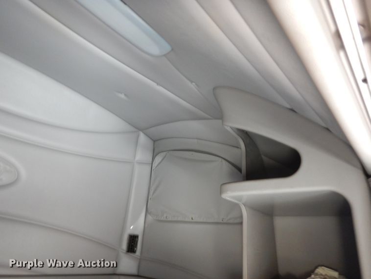 image for item HD9096 2012 Peterbilt 587  semi truck