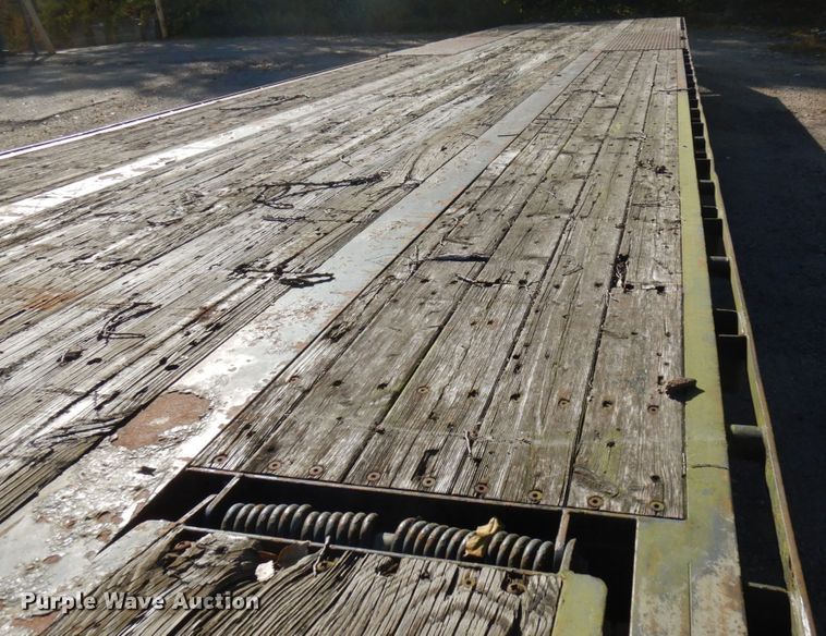 image for item HD9099 1999 Tarasport equipment trailer