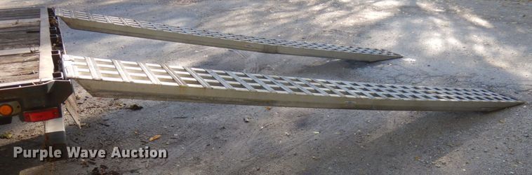 image for item HD9099 1999 Tarasport equipment trailer