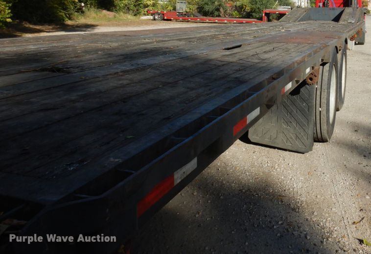 image for item HD9099 1999 Tarasport equipment trailer