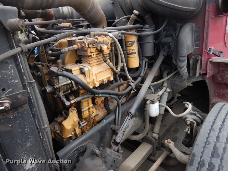 image for item HD9108 1993 Peterbilt 377  fuel truck