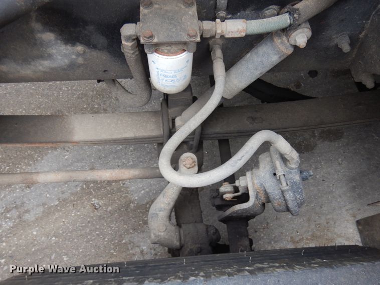 image for item HD9108 1993 Peterbilt 377  fuel truck