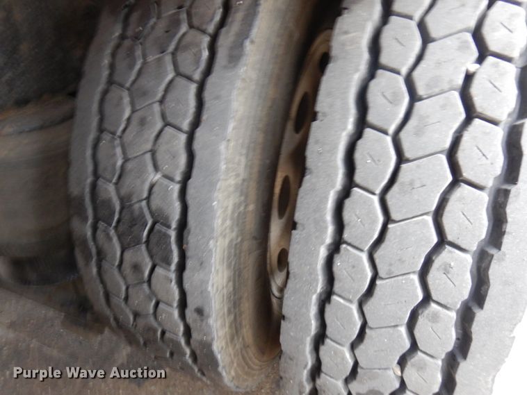 image for item HD9108 1993 Peterbilt 377  fuel truck