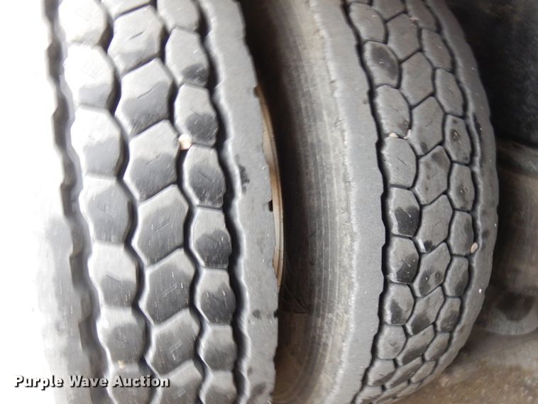 image for item HD9108 1993 Peterbilt 377  fuel truck