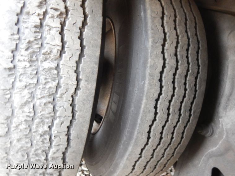 image for item HD9110 2008 Wabash refrigerated dry van trailer