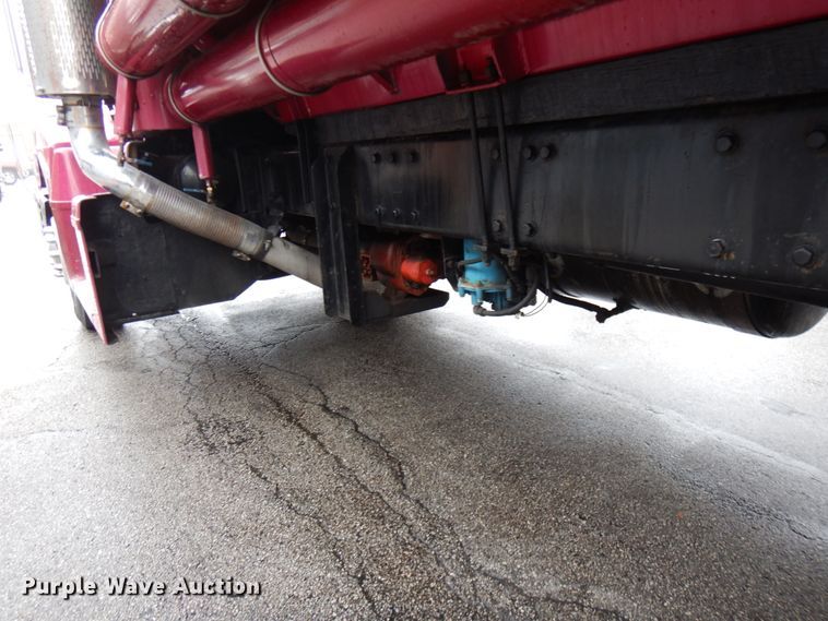 image for item HD9114 1992 Peterbilt 377  fuel truck