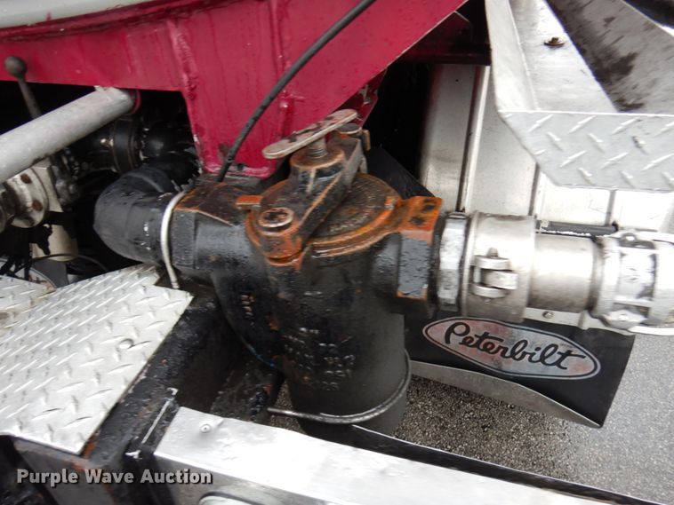 image for item HD9114 1992 Peterbilt 377  fuel truck