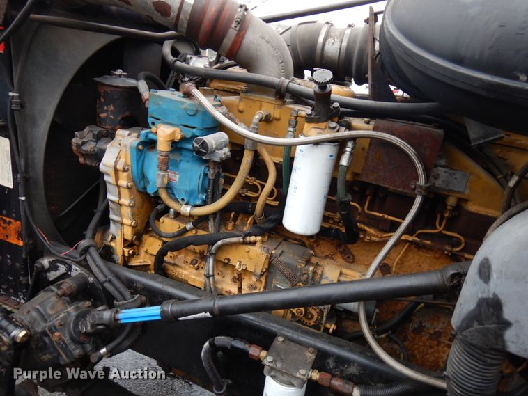 image for item HD9114 1992 Peterbilt 377  fuel truck