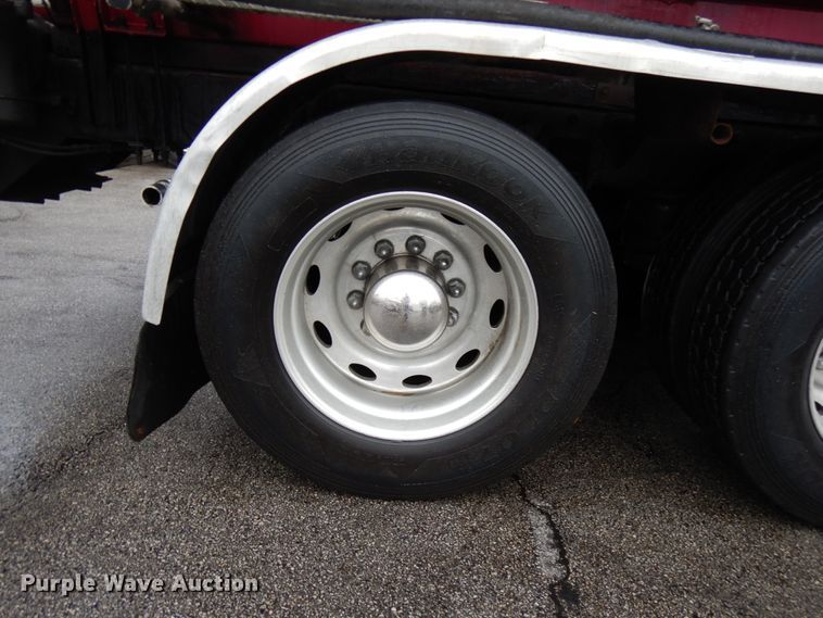 image for item HD9114 1992 Peterbilt 377  fuel truck